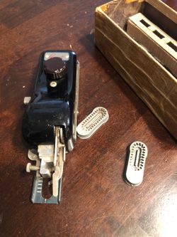 Vintage Greist all metal button hole attachment