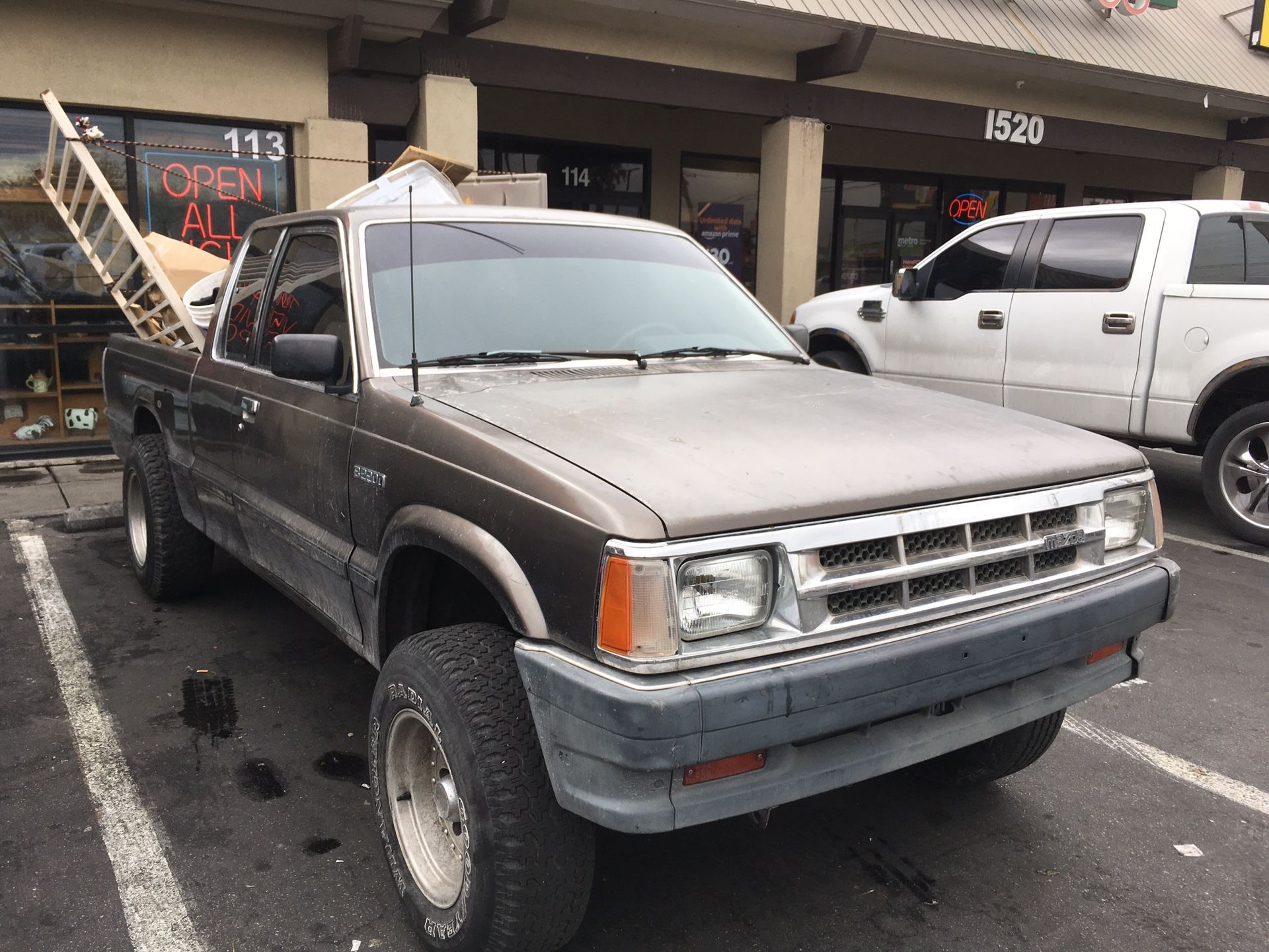 1988 Mazda B-Series Pickup