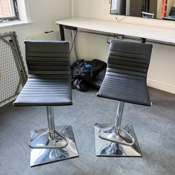 Bar And Salon Stools Adjustable