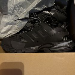 Balenciaga Track 