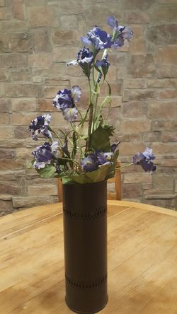 Decorative vase with artificial flowers