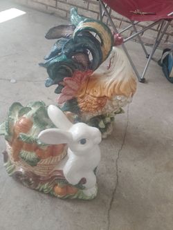 Ceramic porcelain figurines