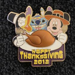 Disney Pin #560, LE 3000, 2012, Happy Thanksgiving, Stitch, Mickey Mouse & Donald Duck