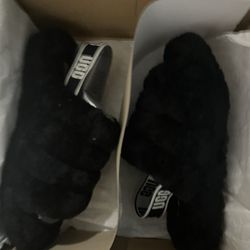 UGG