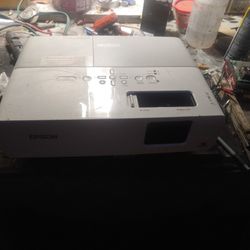 Epson Power Lite 83c Projector Emp83