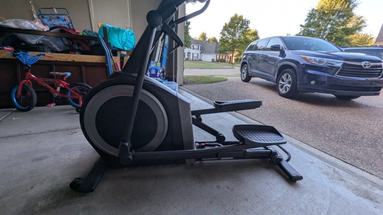 NordicTrack Elliptical E7.52