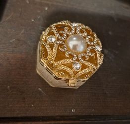 Vintage Style Gold Tone Trinket Box with Faux Pearl and Rhinestones