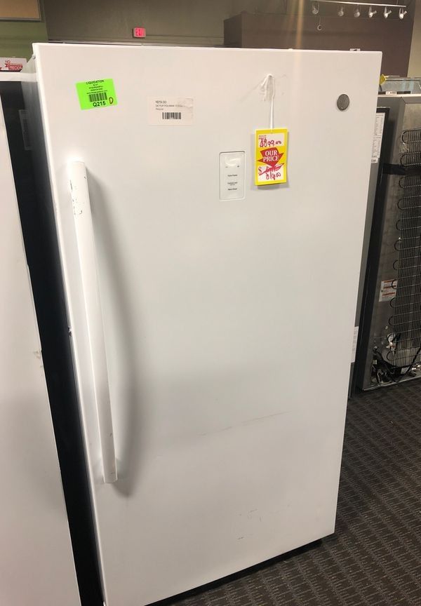 ge upright freezer fuf17dlrww ra7 for Sale in Los Rnchs Abq, NM - OfferUp