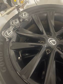 4 235/55 19 rims and tires