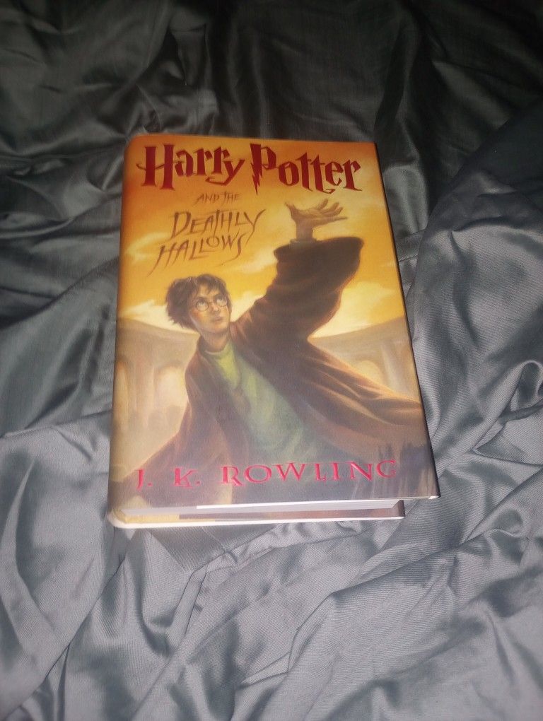 Harry Potter First Edition Deathly Hallows