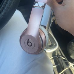  Beats Solo³ Bluetooth Wireless On-Ear Headphones look at description