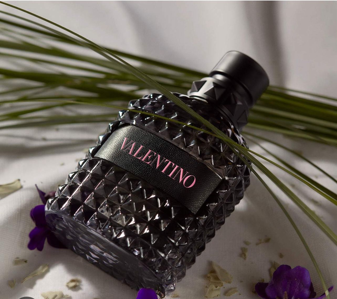 Valentino Uomo Born For Men-1.7 Fluid Oz