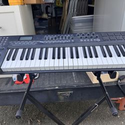 M-Audio Axiom 49 MIDI Keyboard + Stand