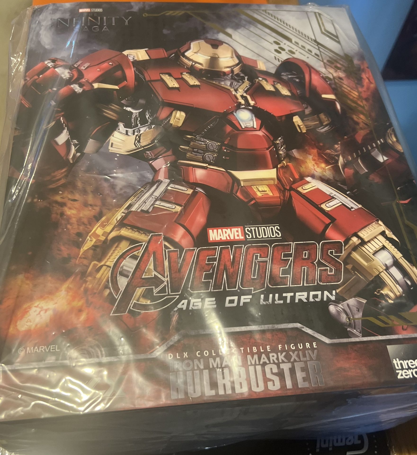 Threezero Marvel Studios: The Infinity Saga DLX Iron Man Mark 44