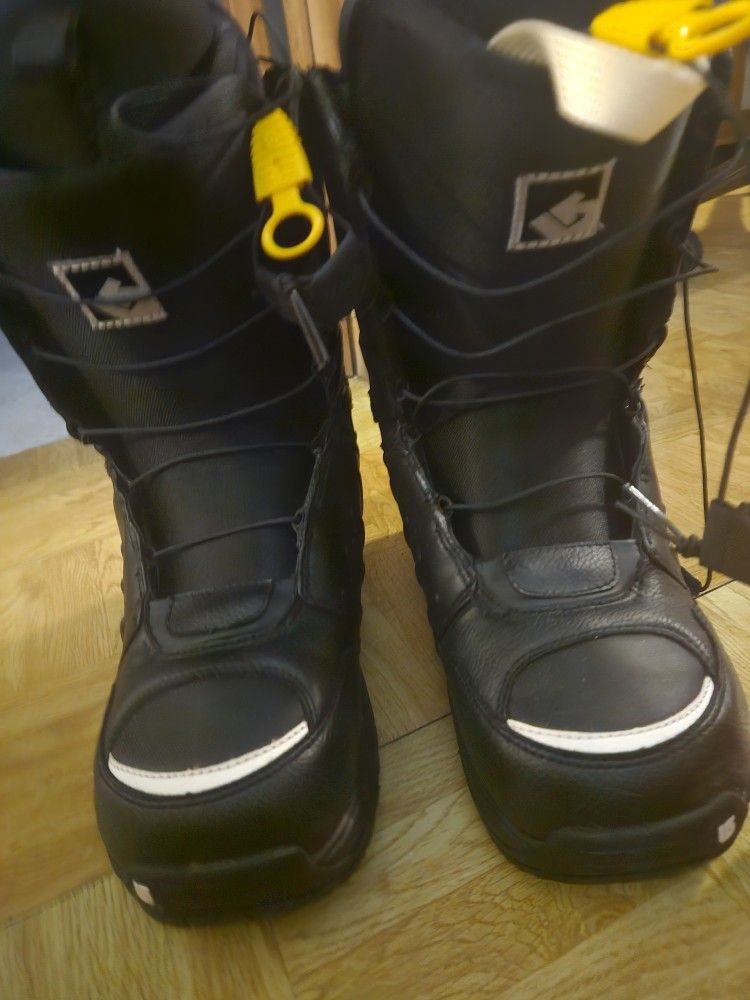 Burton Moto hook pull tuck snowboarding boots For Men