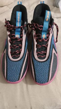 NIKE COSMIC UNITY 2 EP  Size 12 