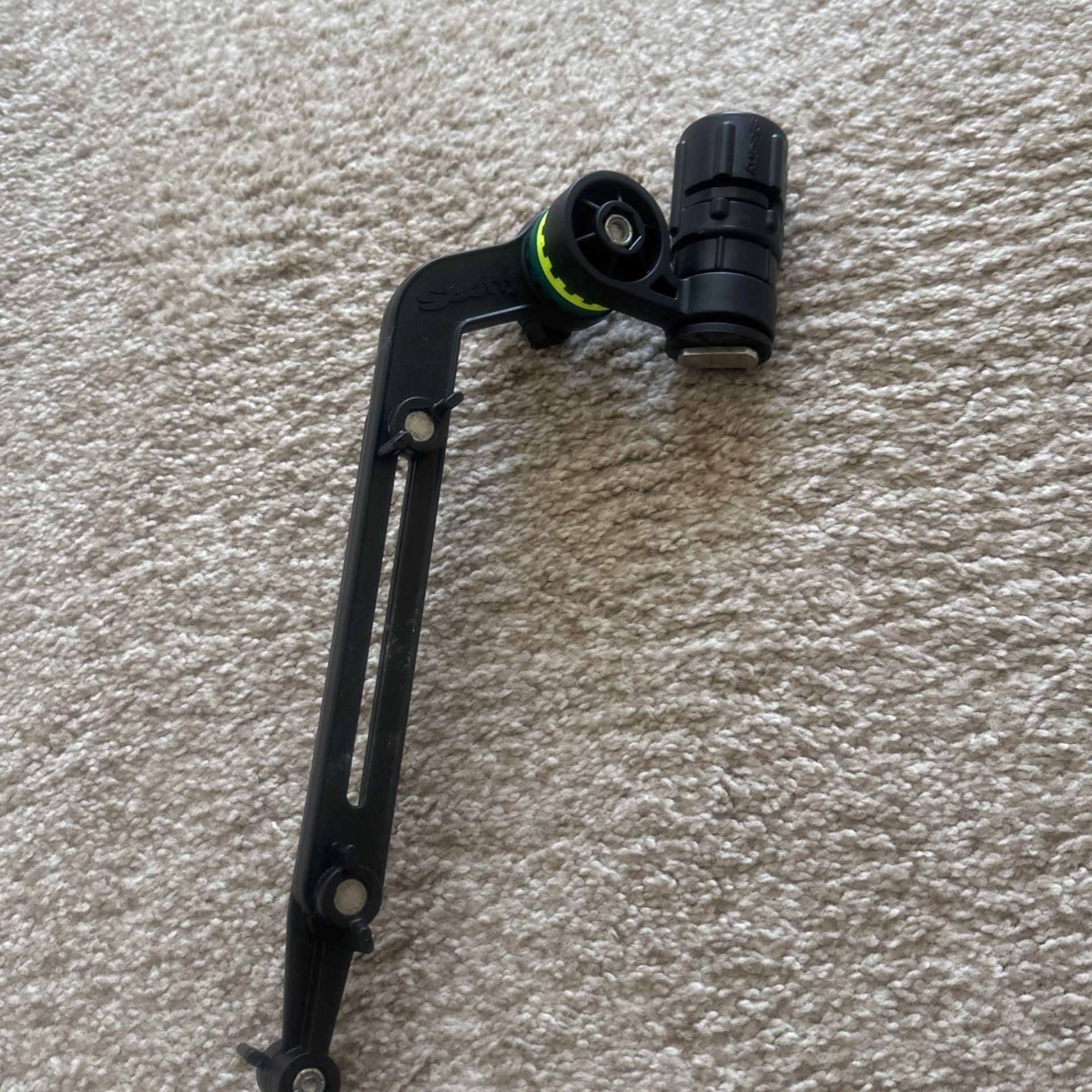 Scotty Track Mount Fishfinder/Chartplotter Mount