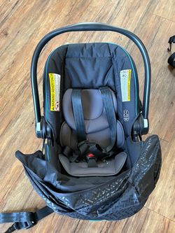 Graco Infant Car Seat with Canopy