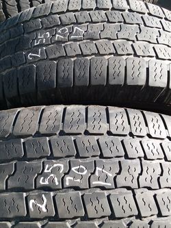 255 70 17 two good truck tires $20 each
