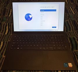 Dell Inspiron 15 3520