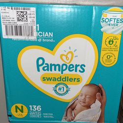 Newborn Diapers Pampers 