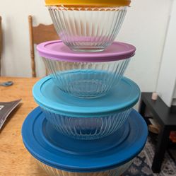 Pyrex glass containers