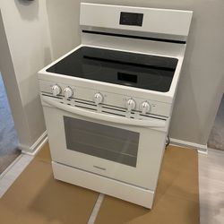 Frigidaire Stove