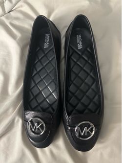 Michael Kors flats