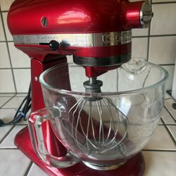 Kitchen Aid Mixer w/ Glass Bowl