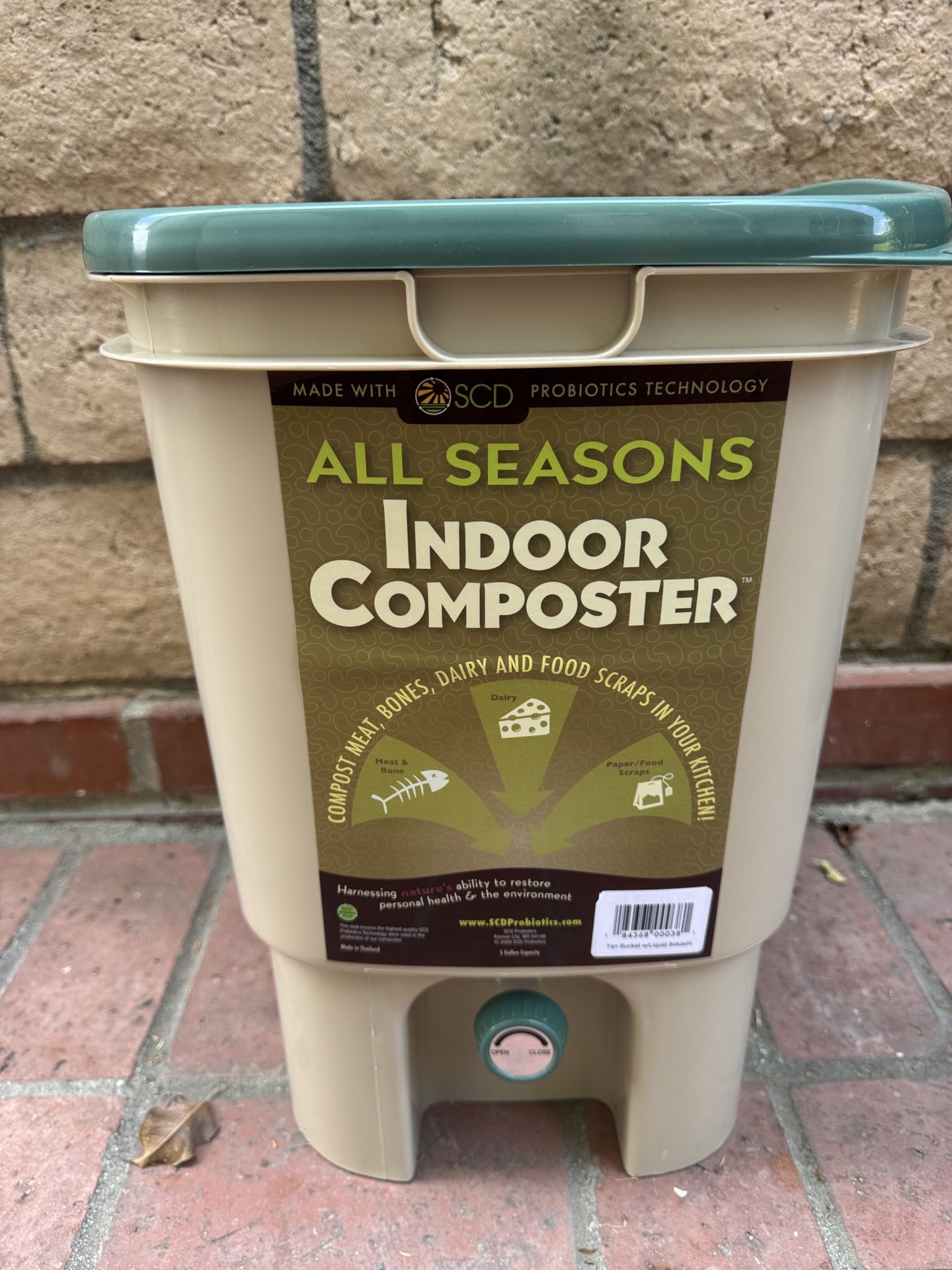 All Seasons Indoor Composter Starter Kit – 5 Gallon Tan Compost Bin For Kitchen Countertop With Lid, Spigot