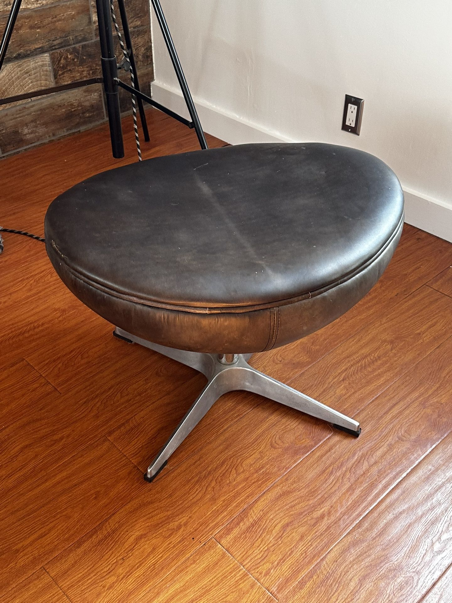 Restoration Hardware Aviator Egg Ottoman/footstool