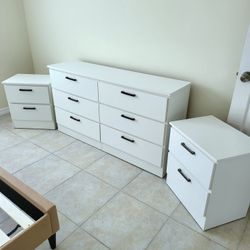 NEW DOUBLE DRESSER AND TWO NIGHTSTANDS 👍 ASSEMBLED