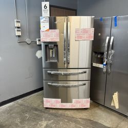 Samsung - 28 cu. ft. Standard Depth 4-Door French Door Smart Refrigerator in Fingerprint Resistant Stainless Steel