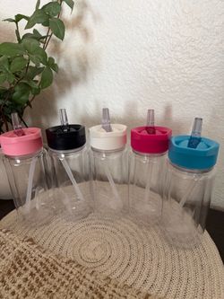 Clear Plastic Tumbler Cups with Straw Lids – Set of 5 ✨new