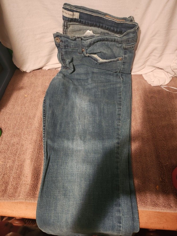 Levi's 32 X 32 15