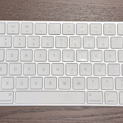 Apple Magic Keyboard