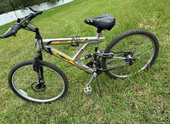 Bicycle needs air in the front tire