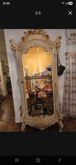 Curio cabinet $400
