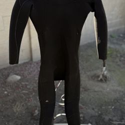 Boys Quicksilver Wetsuit Size 10