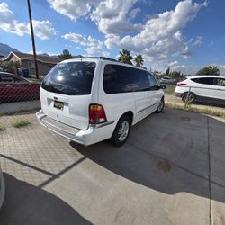 2001 Ford Windstar