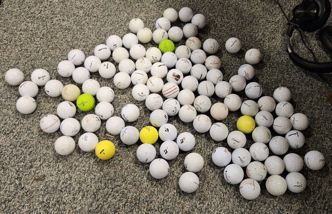 108 Mixed Golf Balls