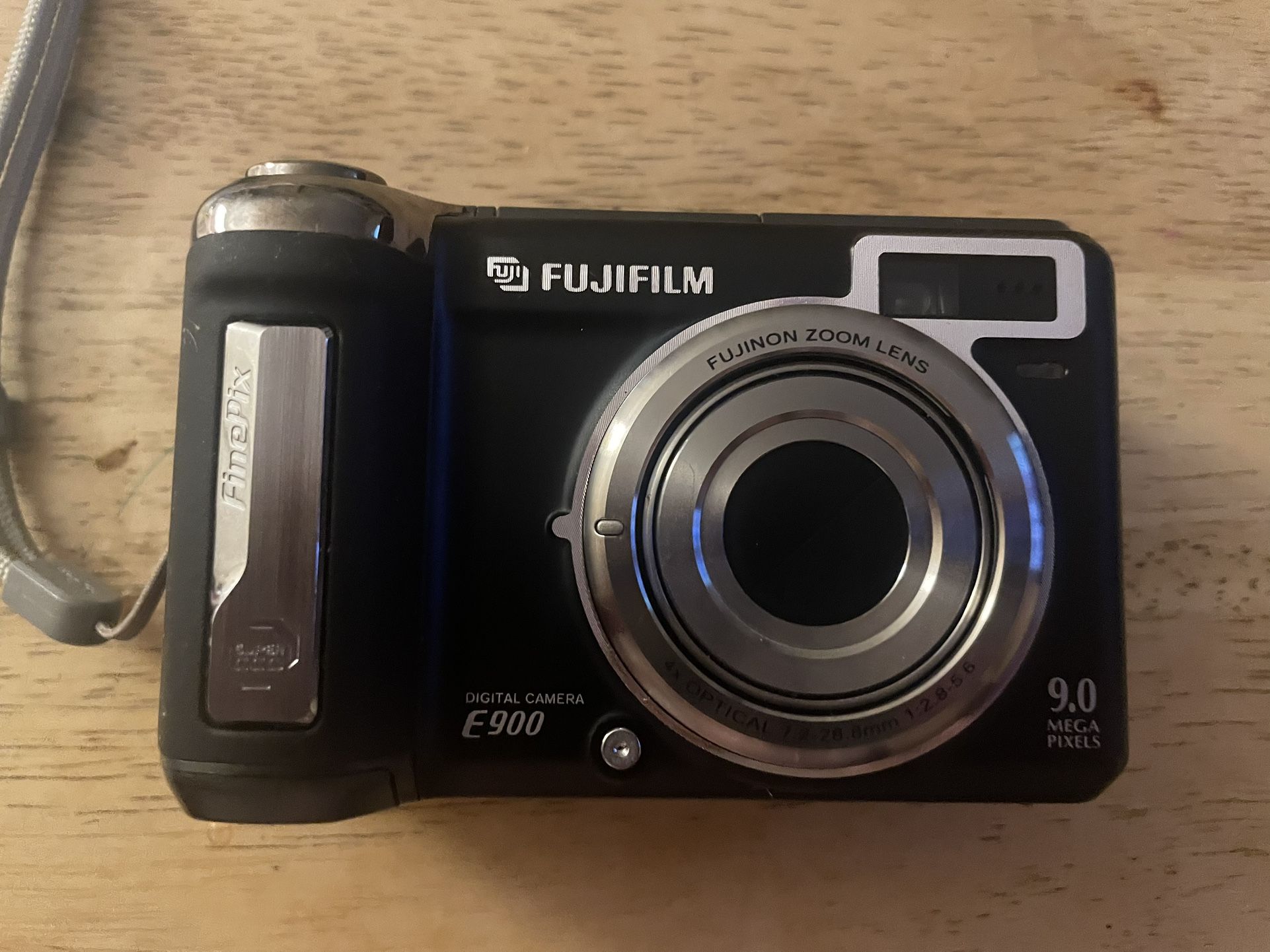 Fujifilm FinePix E Series E900 In Perfect Condition