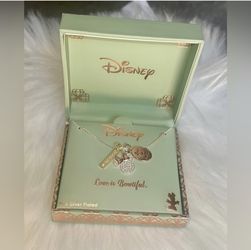 Disney - Minnie Mouse " Life is Bowtiful"  Charm tri-color Necklace (NIB)