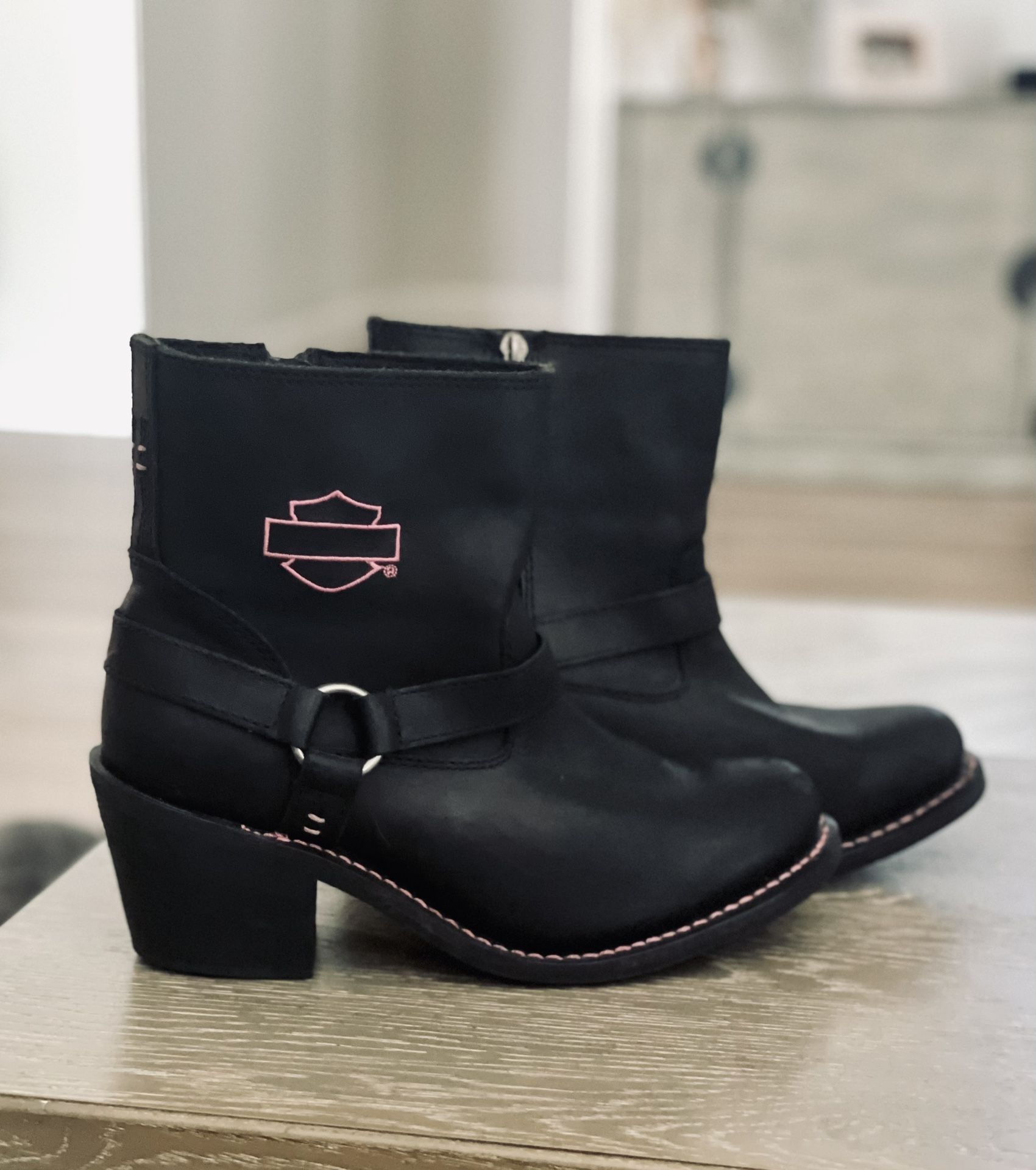 Pink label boots sale