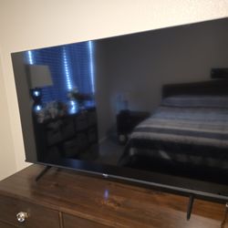 58 Inch TV Fully Functional