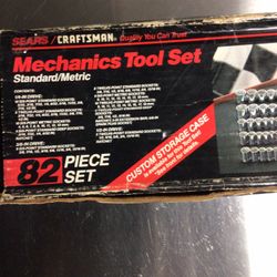 CRFTSMAN #933586 Mechanics Tool Set, 82-pieces, Standard/ Metric Sizes
