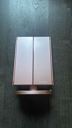 Vanity make up mirror