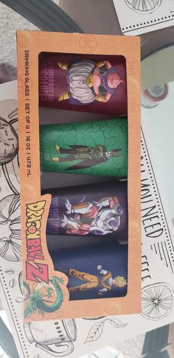 Set 1 of 4 dragonball Z glass set