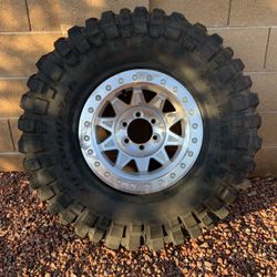 Off-road 37 Inch Tire And Wheel 