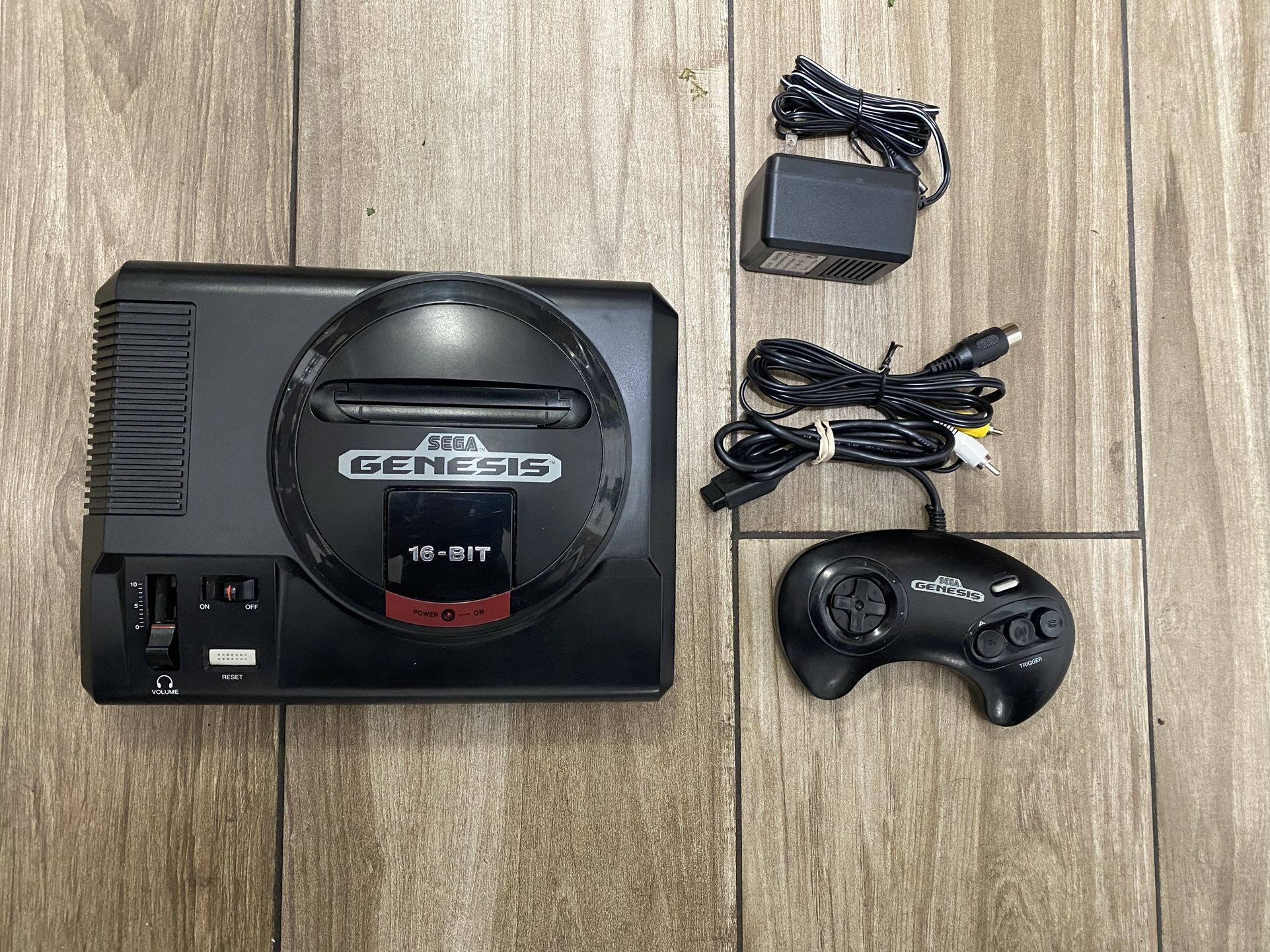 Sega Genesis Complete No Games Firm Price